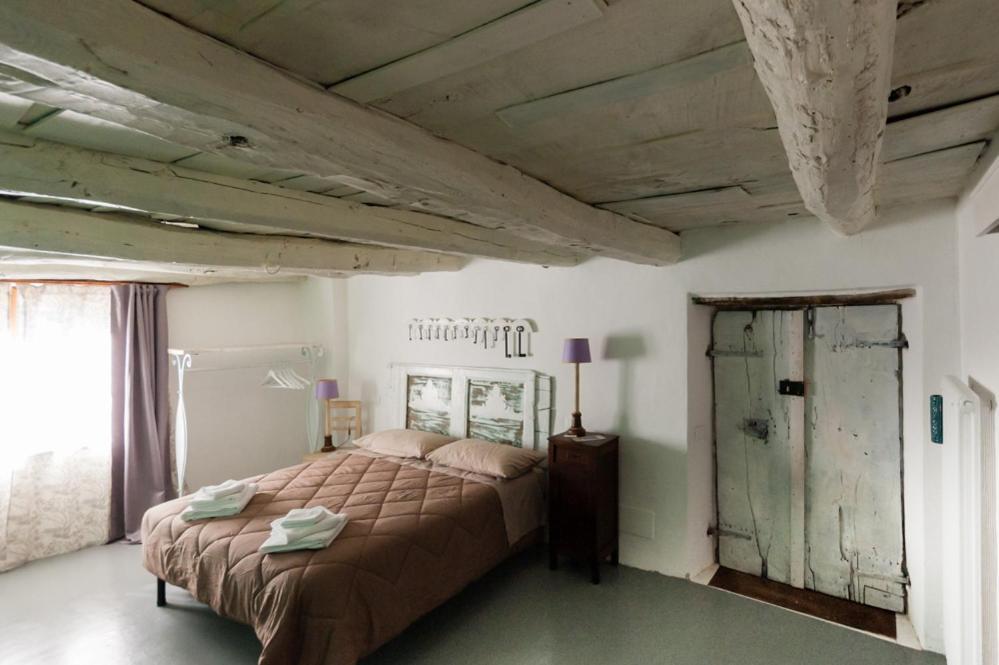 Bed and Breakfast Viandanti, Artisti E Sognatori Comano  Zewnętrze zdjęcie